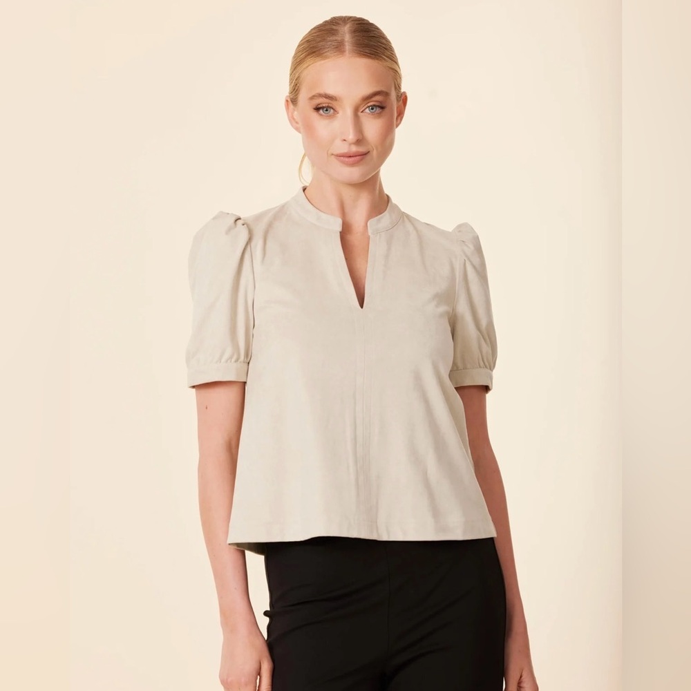 DOLCE CABO Vegan Leather Puff Sleeve Top- tan